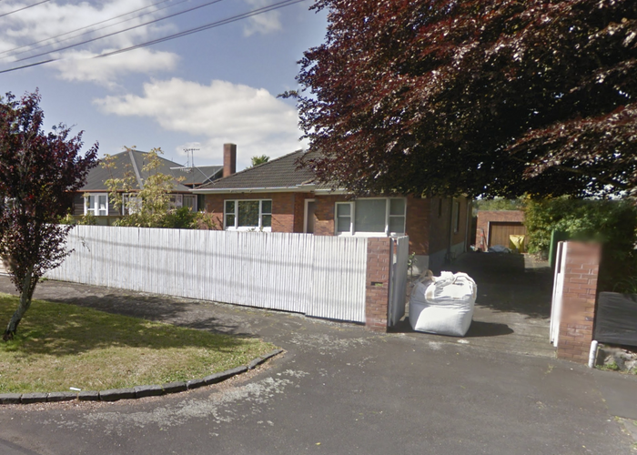  at 1 Selkirk Road, Mount Albert, Auckland