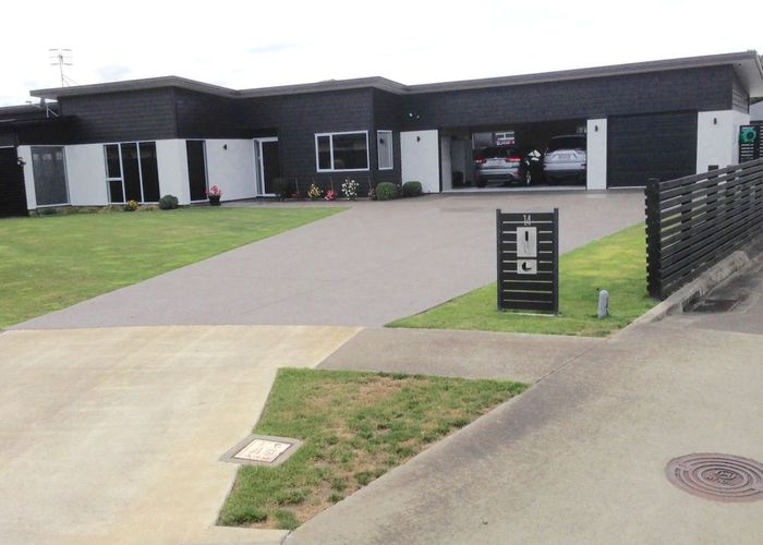  at 14 Doncaster Court, Awapuni, Palmerston North
