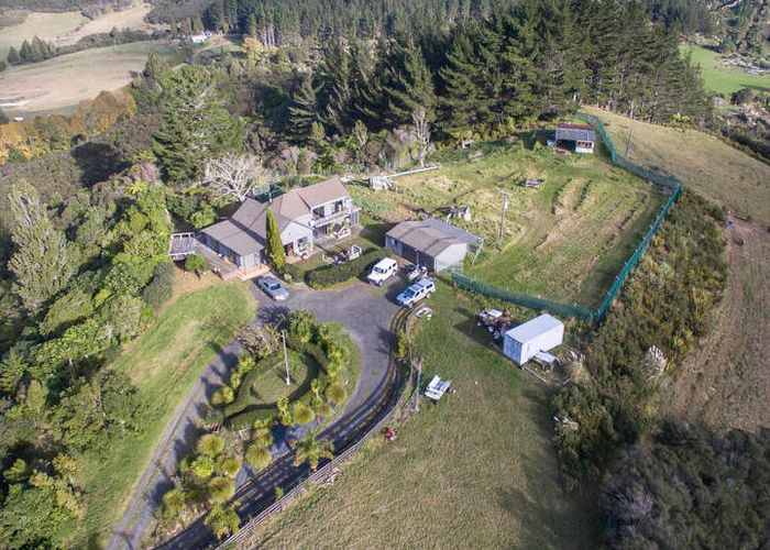  at 42 Takingawairua Road, Kaimarama