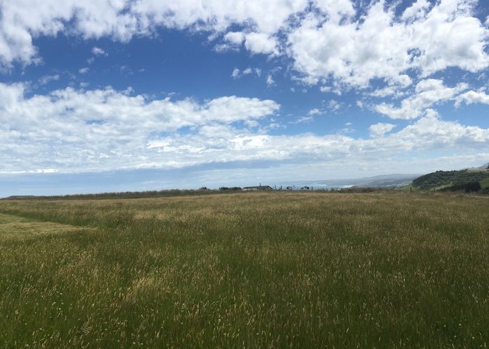  at 14 Tunnel Beach Road, Blackhead, Dunedin