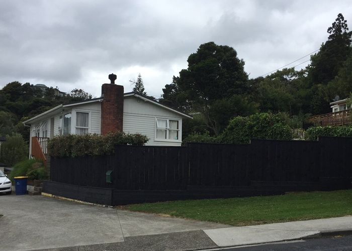  at 9 Atkinson Road, Titirangi, Auckland