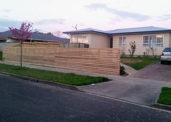  at 41 Rosedale Crescent, Cloverlea, Palmerston North