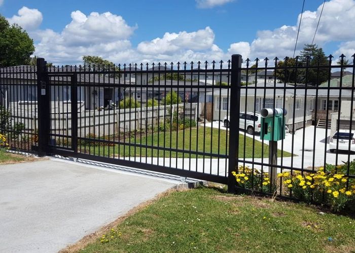  at 3 Barbary Avenue, Kelston, Auckland