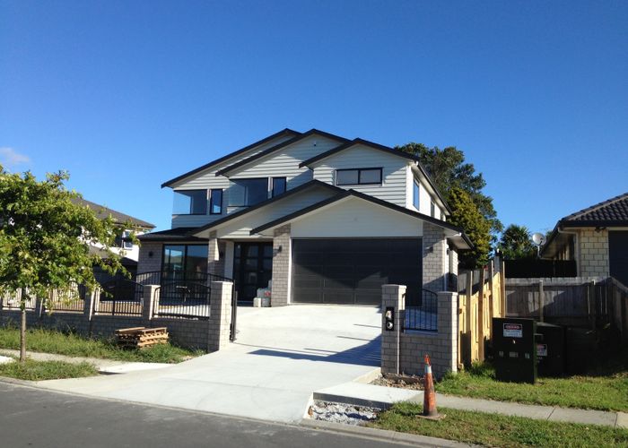  at 108 Lake Panorama Drive, Henderson Valley, Auckland