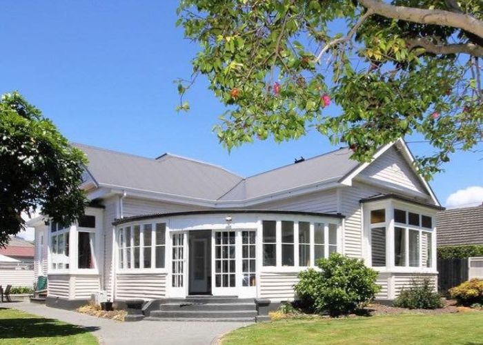  at 20 Aylmer Street, Somerfield, Christchurch