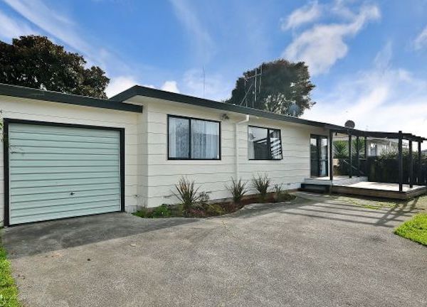  at 22 Lloyd Drive, Nawton, Hamilton