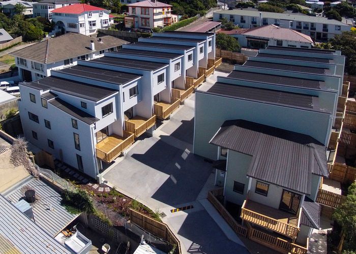  at 11/11 Gordon Place, Newtown, Wellington