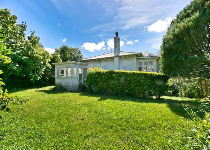  at 21 Momona Road, Greenlane, Auckland