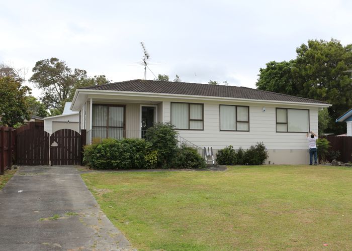  at 15 Limond Street, Randwick Park, Auckland