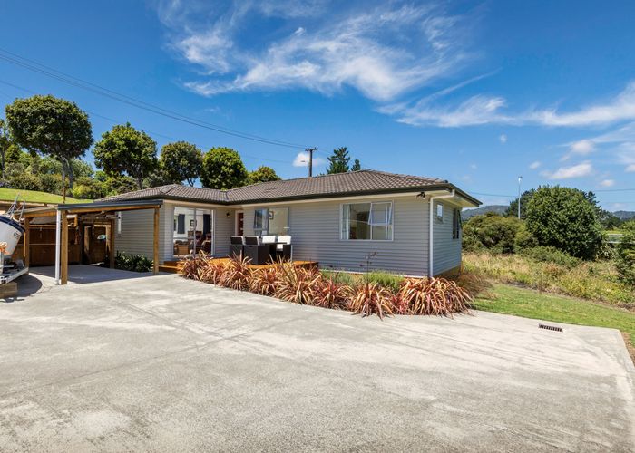  at 2 Township Road, Waitakere, Auckland
