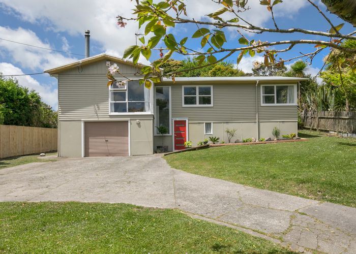  at 18 Opanuku Road, Henderson Valley, Auckland