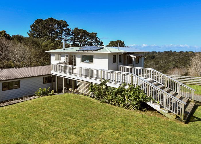  at 96 Christian Road, Swanson, Auckland