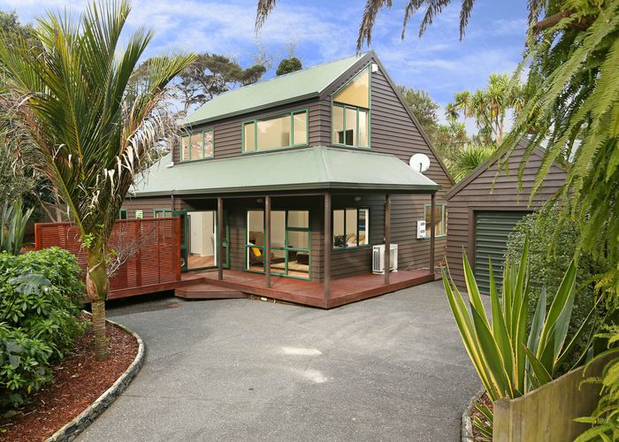  at 13 Rangimarie Road, Swanson, Auckland
