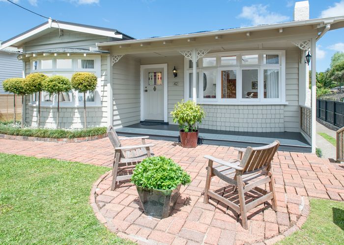  at 42 Ellerton Road, Mount Eden, Auckland