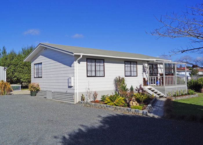  at 7 Hamblyn Place, Ranui, Auckland