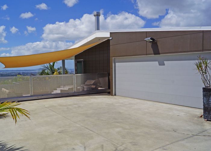  at 16 Range Road, Swanson, Auckland