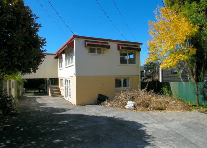  at 1/35 Jaemont Avenue, Te Atatu South, Auckland