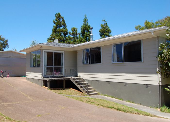  at 29 Clyma Place, Massey, Auckland