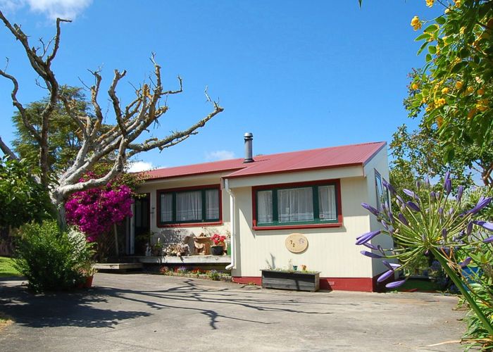  at 72 Mcentee Road, Waitakere, Auckland