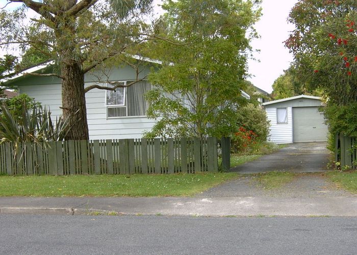  at 24 Camphora Place, Ranui, Auckland