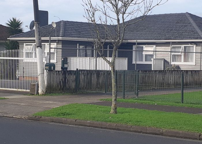  at 235 Preston Road, Otara, Auckland