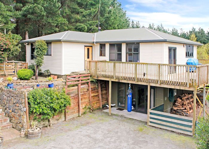  at 216 Kahuterawa Road, Linton, Palmerston North