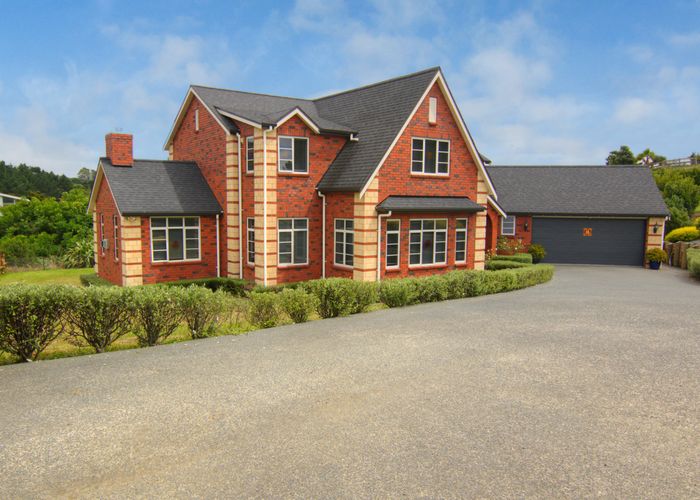  at 16 Michael Bosher Way, Flat Bush, Auckland