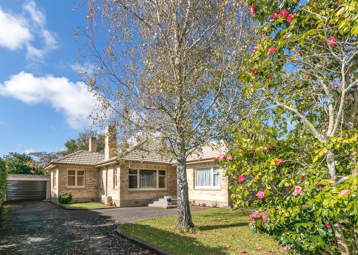  at 36 Beerescourt Road, Beerescourt, Hamilton