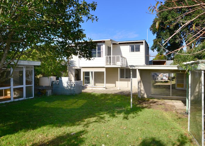  at 20 Doment Crescent, Orewa, Orewa
