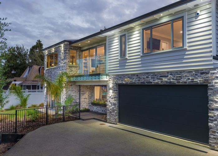  at 19 Inkster Street, Birkenhead, Auckland