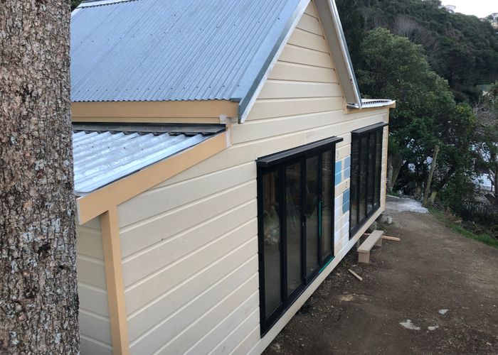  at 6 Irvine Street, Aro Valley, Wellington