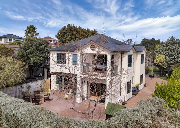  at 28 Mahoney Drive, Albany, Auckland