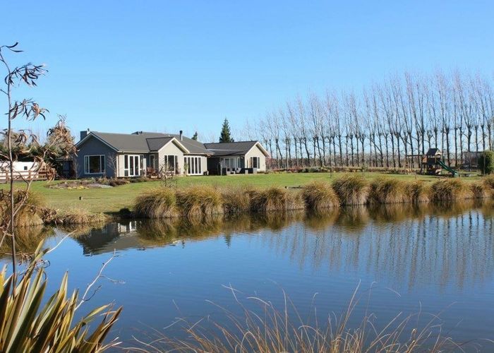  at 2/1280 West Coast Road, Christchurch