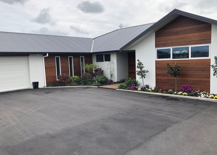  at 24 Hartwell Drive, Kelvin Grove, Palmerston North