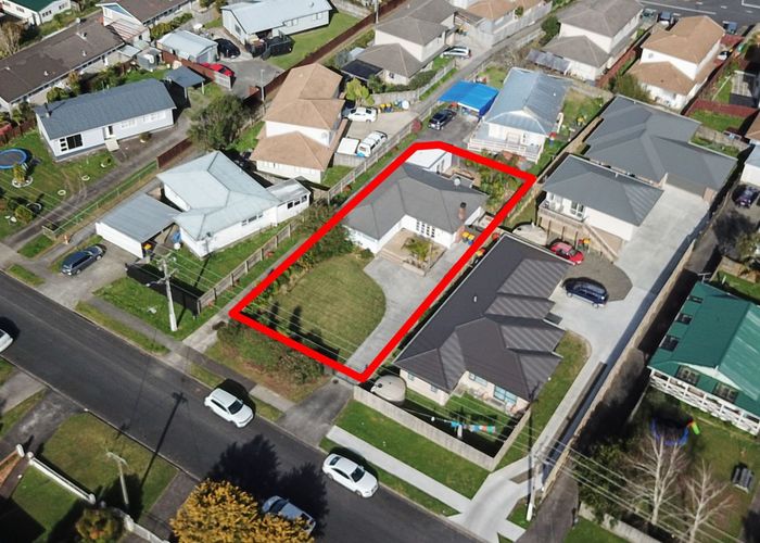 at 41 Woodside Road, Massey, Auckland