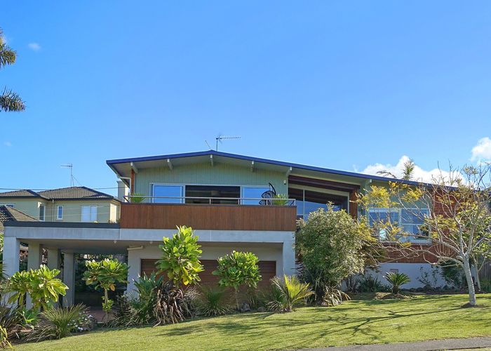  at 42 Quebec Road, Milford, Auckland