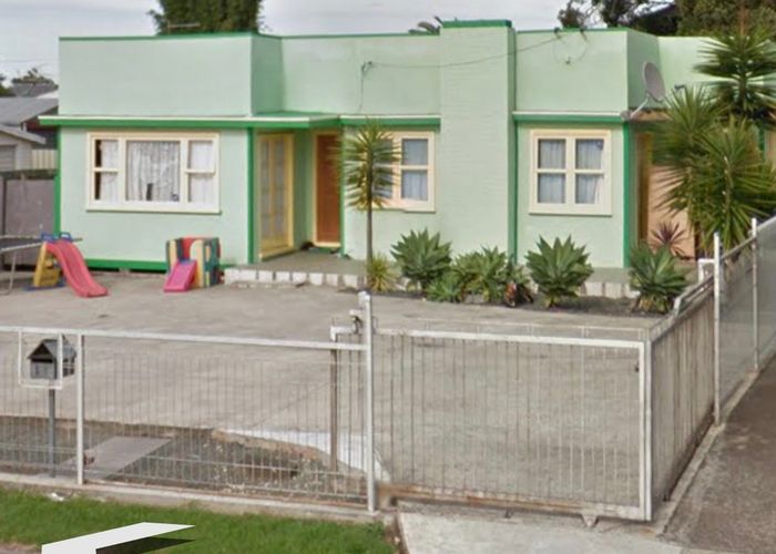  at 1/2 George Street, Mangere East, Auckland