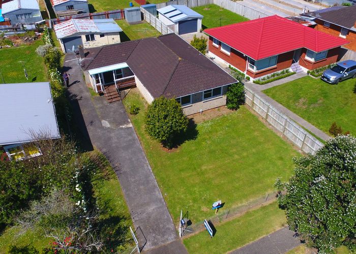  at 66 Bader Drive, Mangere, Auckland