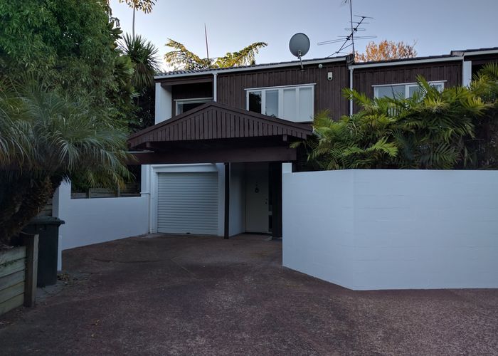  at 1/31 James Evans Drive, Northcote, Auckland