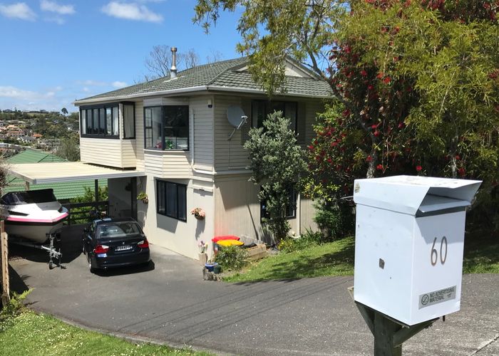  at 1/60 Arran Road, Browns Bay, Auckland