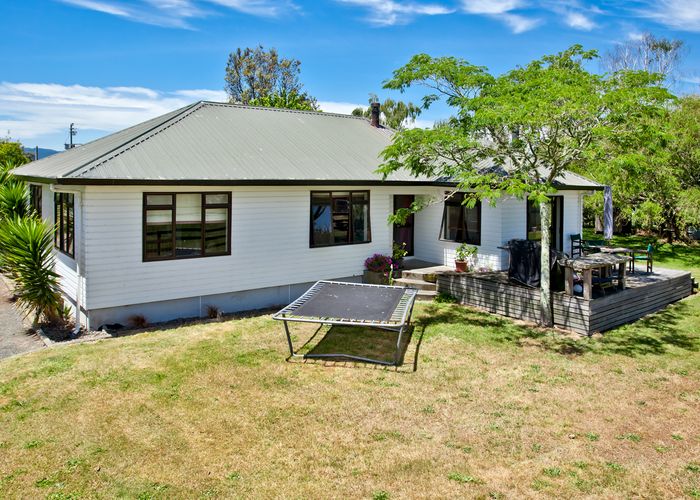  at 52 Lambert Road, Putauaki