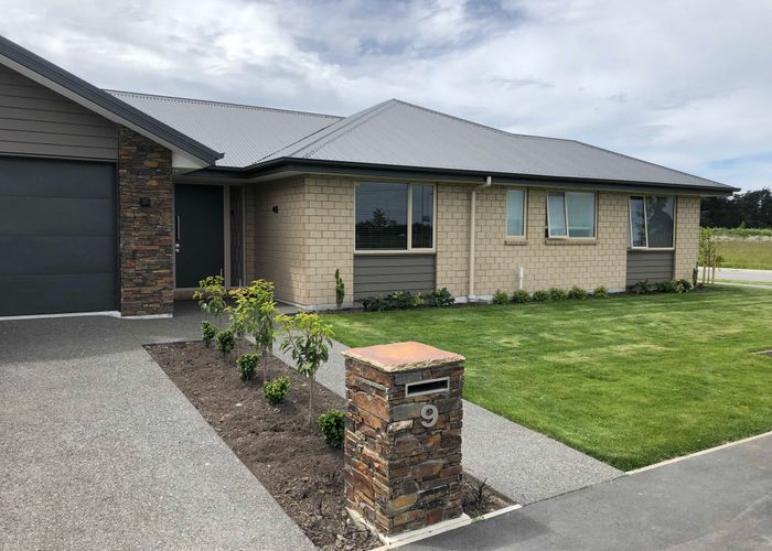  at 9 Karos Lane, Northwood, Christchurch