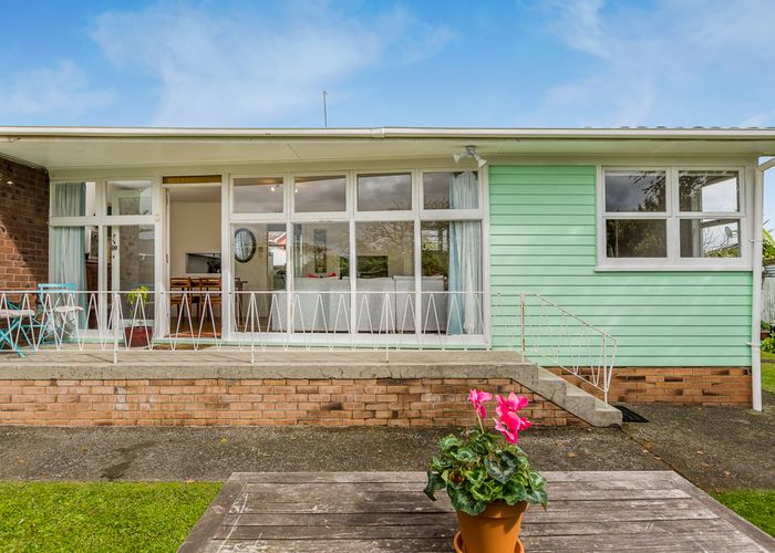  at 3/48 Eastdale Road, Avondale, Auckland