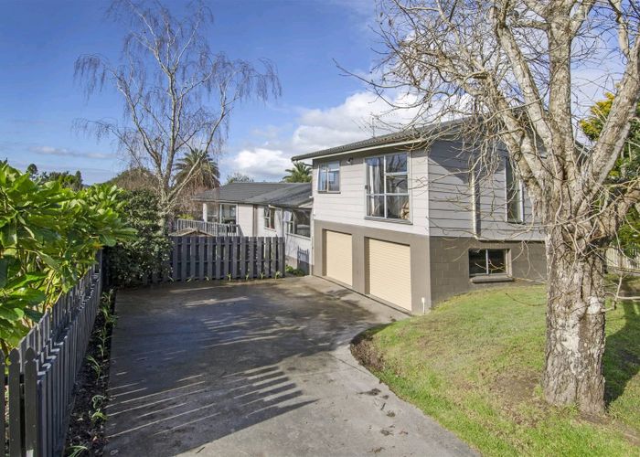  at 4 Allington Road, Massey, Auckland