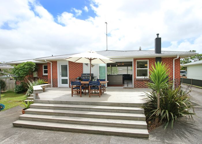  at 21 Queen Street, Feilding, Feilding