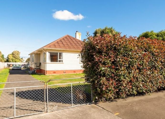  at 47 Victoria ST, Kaponga