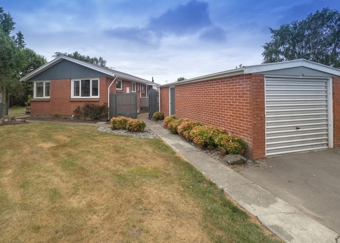  at 8 McNicol Crescent, Allenton, Ashburton