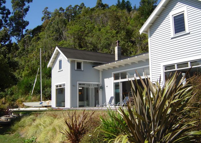  at 2799 Queen Charlotte Drive, Whenuanui Bay, Picton