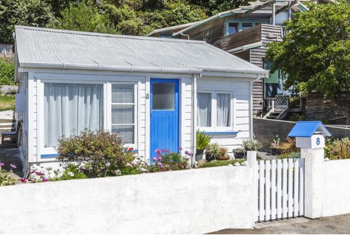  at 8 Ocean Parade, Pukerua Bay, Porirua