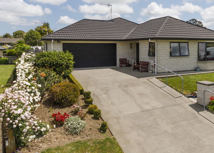 Free property data for 11 Drive, Marton homes.co.nz